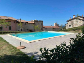 Stylish Umbrian apartment garden pool nr Orvieto